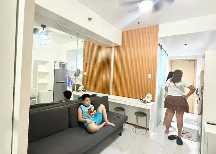 Sea Residences Condotel By Pau! 2*